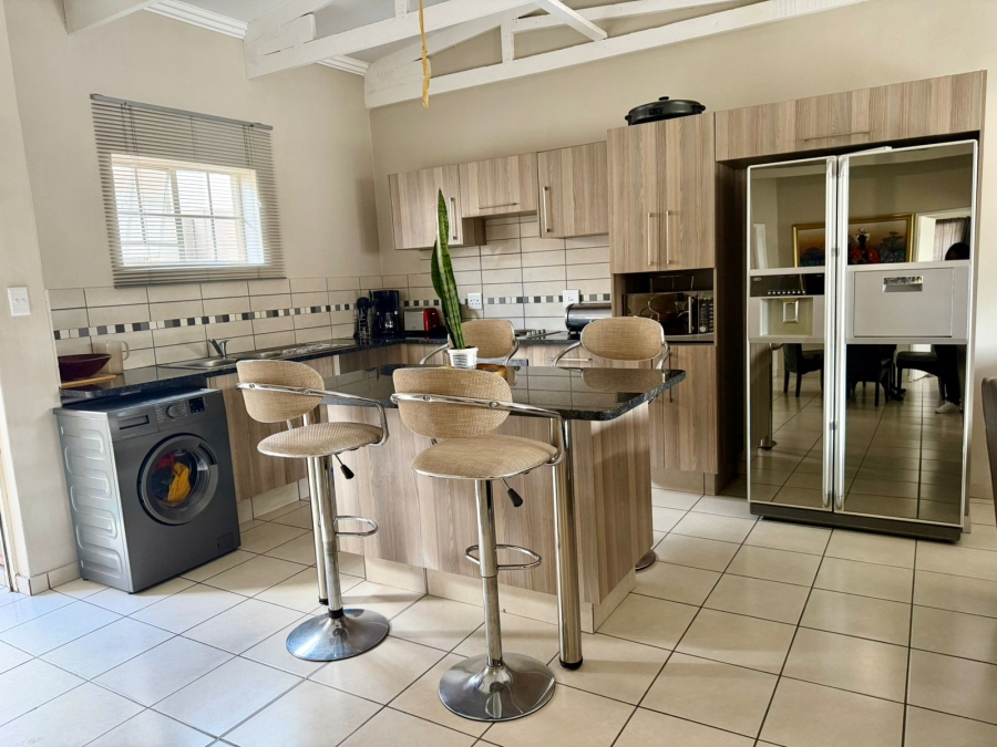 3 Bedroom Property for Sale in Waterval East North West